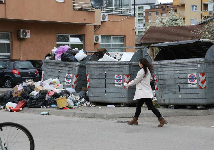 (FOTO) Da li će Banjaluka biti zatrpana tonama smeća: Rasprava o deponiji završena, rješenja nema ni na vidiku, a sutra je Dan D