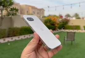 (VIDEO) STIŽU I PRVE RECENZIJE Mnogi sa nestrpljenjem čekaju ovaj telefon
