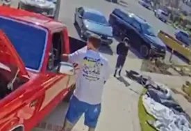 (VIDEO) Neprijatno iznenađenje: Pljačkaš napao UFC zvijezdu, pa umalo izgubio glavu