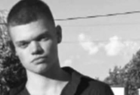POSLJEDNJI POZDRAV Suze i tuga na sahrani, Vukašin Crnčević je 16. žrtva tragedije na Železničkoj stanici u Novom Sadu