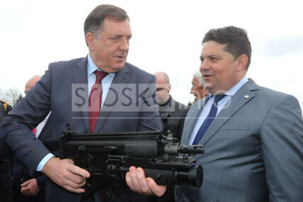 Dodik, Višković i Stevandić se iz helikoptera SMIJU U LICE BiH: Kako su propali SVI POKUŠAJI HAPŠENJA zvaničnika Srpske