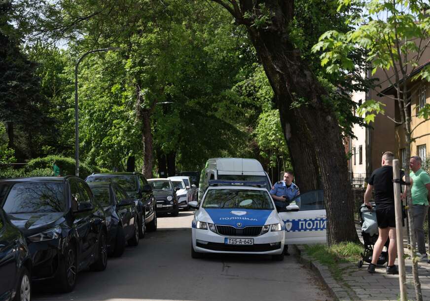 KRAĐA U LAKTAŠIMA Švajcarkinja opljačkala zlataru, vlasnica prijavila da je ukrala zlatne naušnice