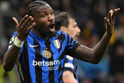 (VIDEO) ŠOK U KATALONIJI Inter golčinom Tirama poveo protiv Barselone