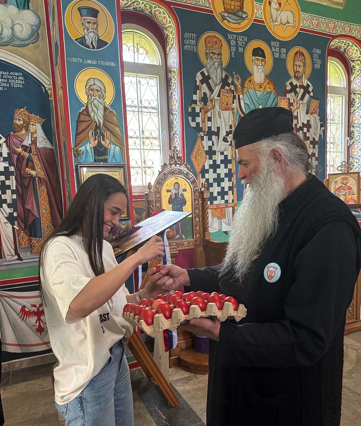 Sara Ćirković u posjeti manastiru Karno