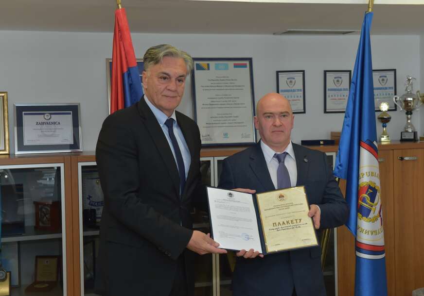 (FOTO) Međusobna saradnja: Delegacija Glavne uprave MUP Ruske Federacije za Grad Moskvu u posjeti MUP Srpske