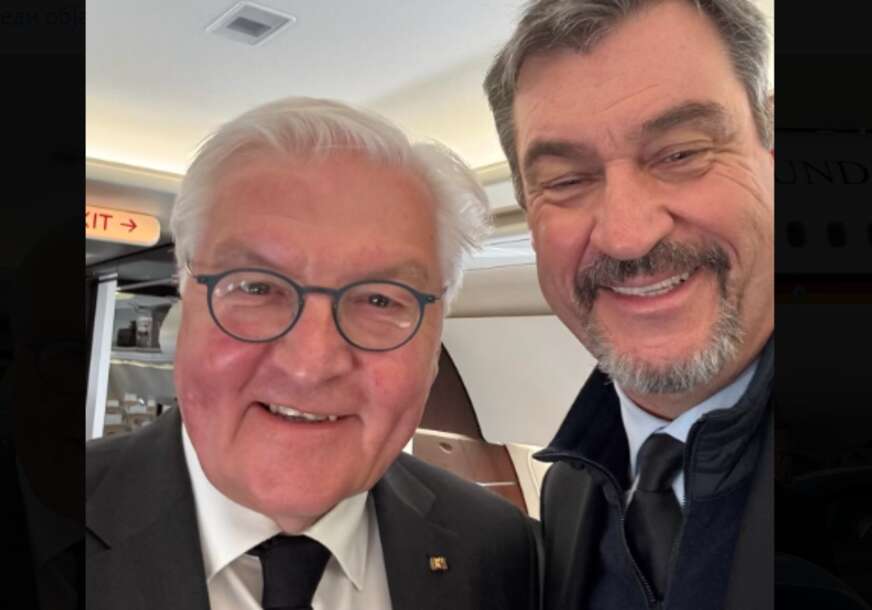 (FOTO) "OVO JE SAHRANA PAPE, A NE OKTOBERFEST" Premijer Bavarske objavio selfi sa predsjednikom Njemačke, pa se našao na meti žestokih kritika