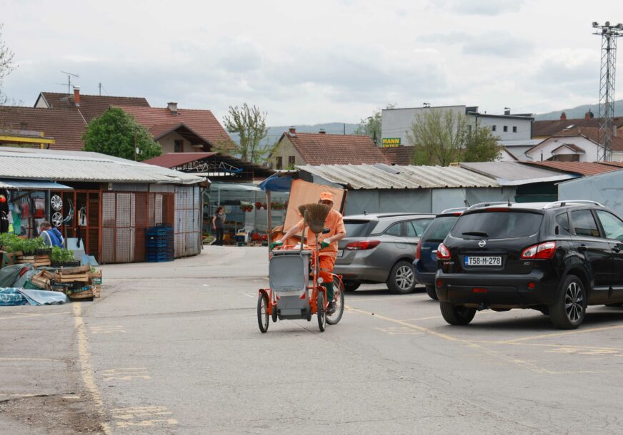 Pijaca u Lazarevu