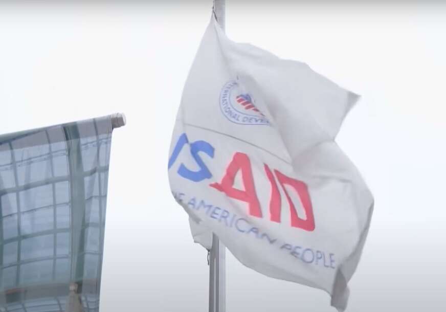 USAID zastava