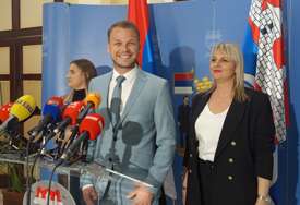 (FOTO) Skućili se pred izbore: Stanivuković i najbliži saradnici u istoj godini POSTALI VLASNICI STANOVA u Banjaluci