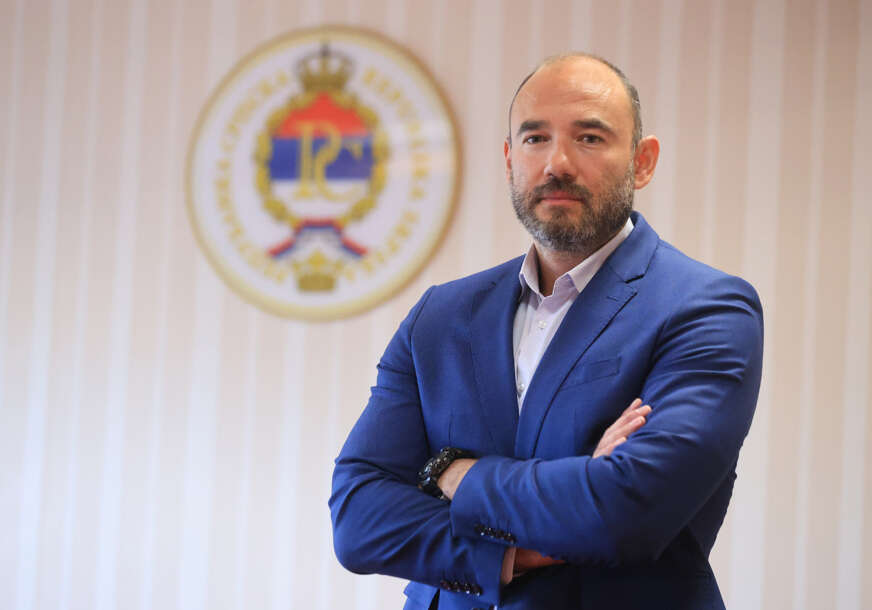 SAŠA ZUBOVIĆ STEČAJNI UPRAVNIK 