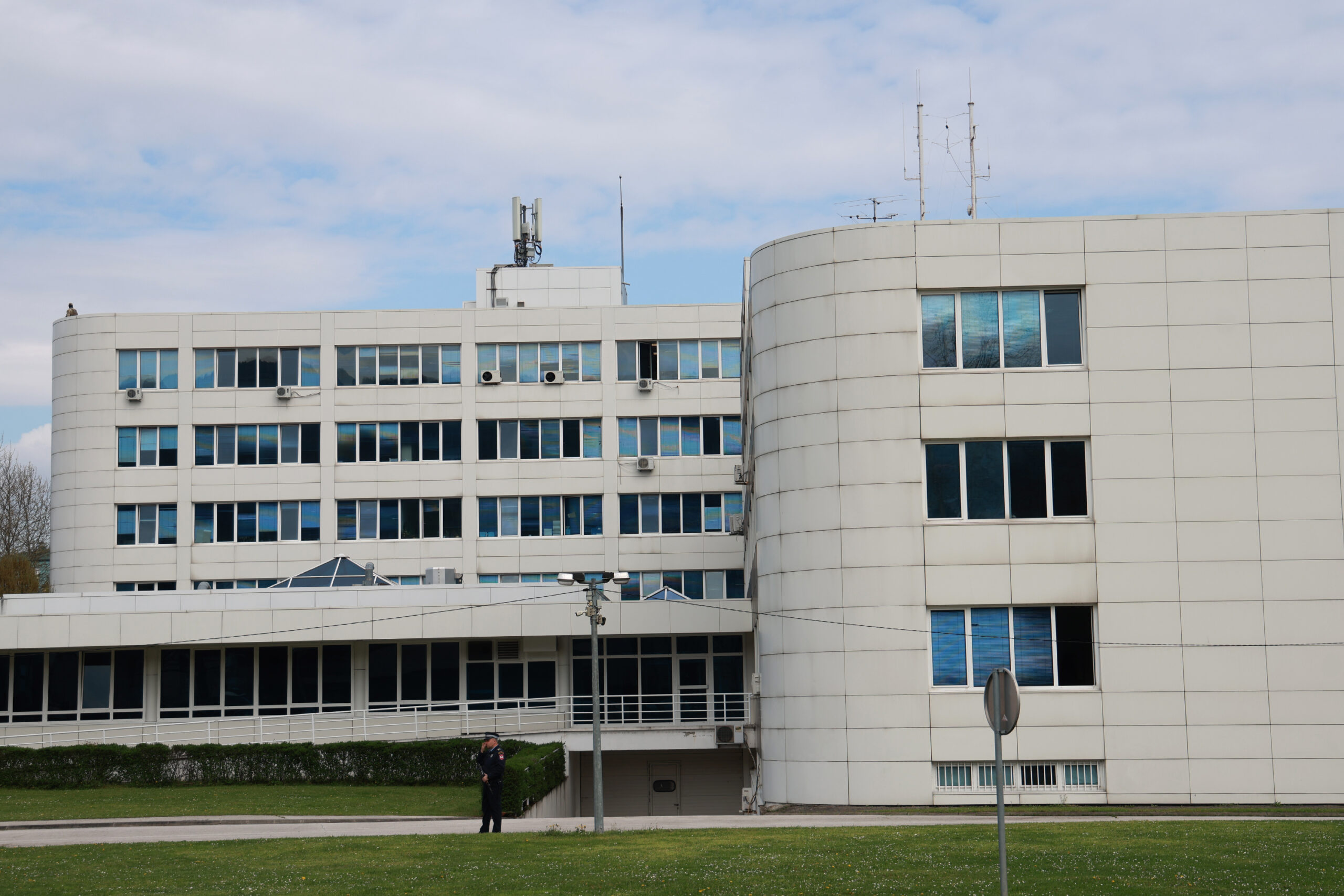 SMS poruke: lažnim porukama varaju građane
