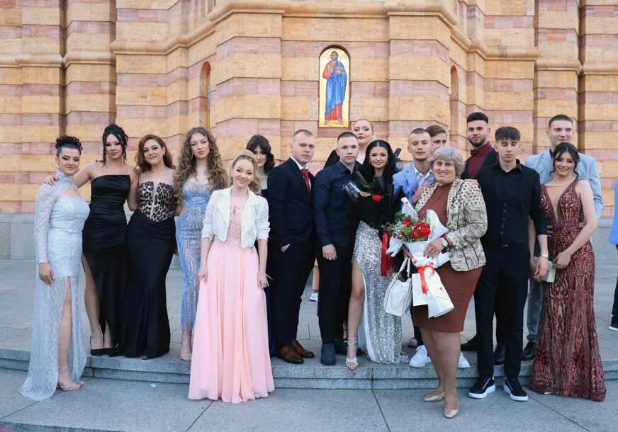 Maturanti SŠC “Ljubiša Mladenović” 