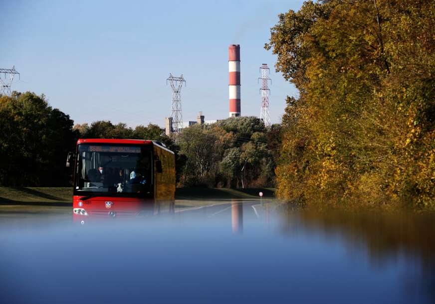 Brutalan napad u autobusu: Vozač DOBIO BATINE jer nije sačekao putnicu