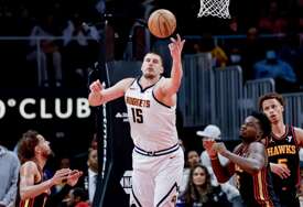 Denver surov protiv Los Anđelesa: Jokić i Nagetsi deklasirali Kliperse u  7 meču