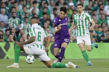 (FOTO) GORIĆE FIRENCA Betis zakoračio ka finalu Lige konferencija, Ranijeri sačuvao Fjorentini nadu pred revanš
