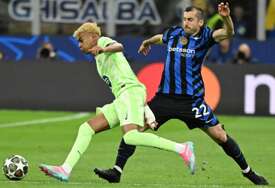 BARSA NA KOLJENIMA Inter na korak od pobjede i plasmana u finale Lige šampiona