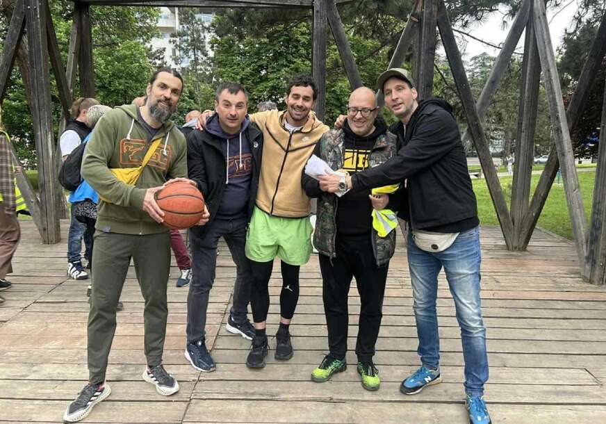 (FOTO) Beogradski sindikat dočekao Aleksu: Banjalučanin poseban gost na večerašnjem koncertu
