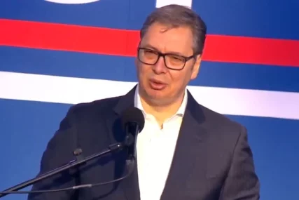 "Ne tražite izbore previše, izgubićete" Vučić poslao poruku studentima u blokadi i profesorima