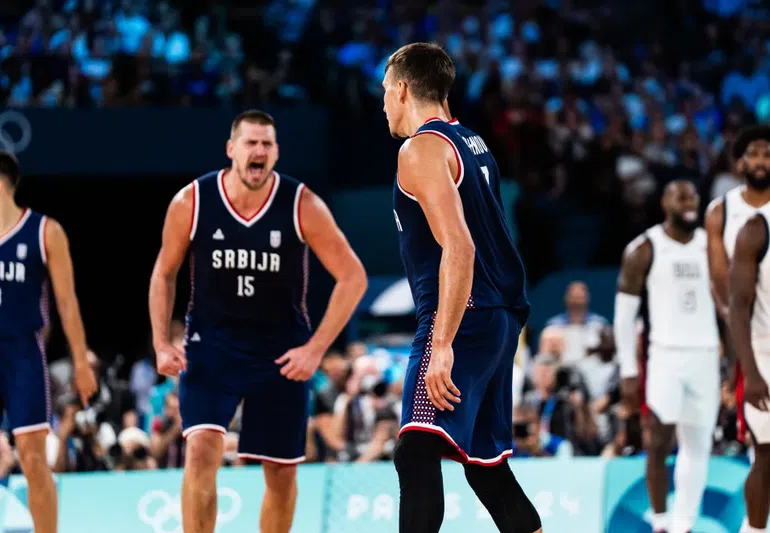 Bogdan Bogdanović i Nikola Jokić 