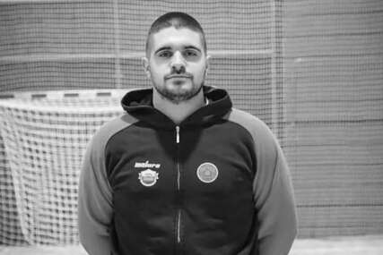 (FOTO) "Iskreno saučešće porodici" Prijatelji se opraštaju od tragično POGINULOG MLADOG KOŠARKAŠA Marka Andrića (26)