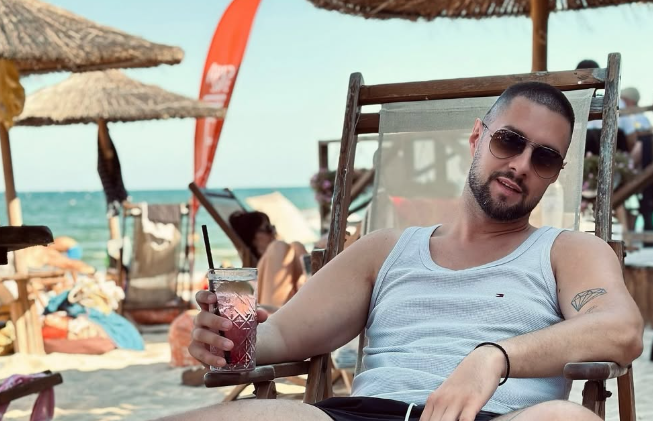 "Sve je bilo idealno" Pjevač slavio Prvi maj, pa hitno ZAVRŠIO U BOLNICI