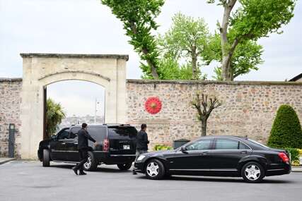 (FOTO) POČEO PRVI SASTANAK U ISTANBULU Rusi i Ukrajinci se neće ni vidjeti, Turci objavili detalje
