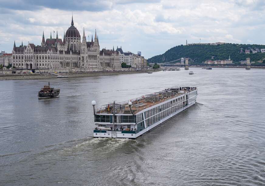 (FOTO) OMILJENO MJESTO BROJNIH TURISTA Jedinstven spoj bogate istorije, kulture, tradicije i modernog u Budimpešti