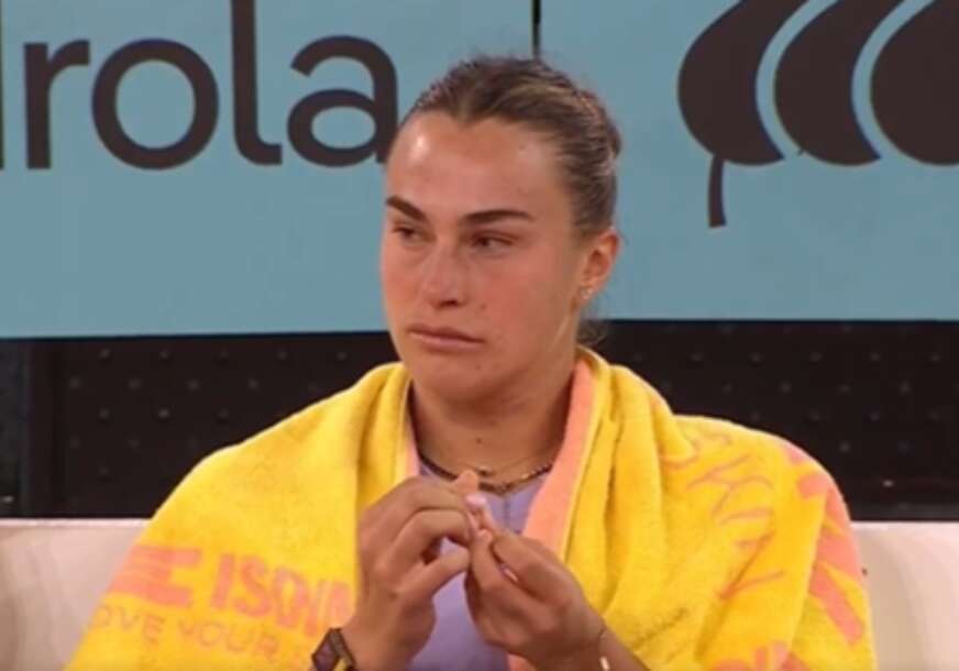 (VIDEO) Za sve je kriva Marta i njena SVAĐA SA SUDIJOM: Sabalenka postala viralna na društvenim mrežama zbog ovog poteza