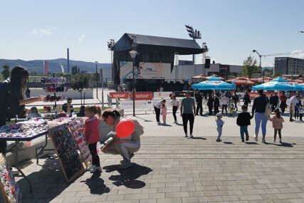 (FOTO) Pripreme za Bambini trku u punom jeku: Otvaranje festivala "Vivia Run&More Weekend"