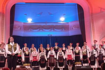 "Banjalučanke" priredile veče za pamćenje: Prvi GALA KONCERT najtrofejnijeg ženskog hora oduševio publiku