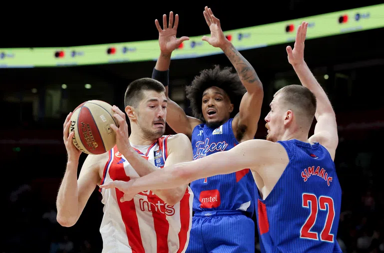 Napustio parket po završetku meča: Zvezda se mučila i izbjegla dramu, strahuje se za Kodija