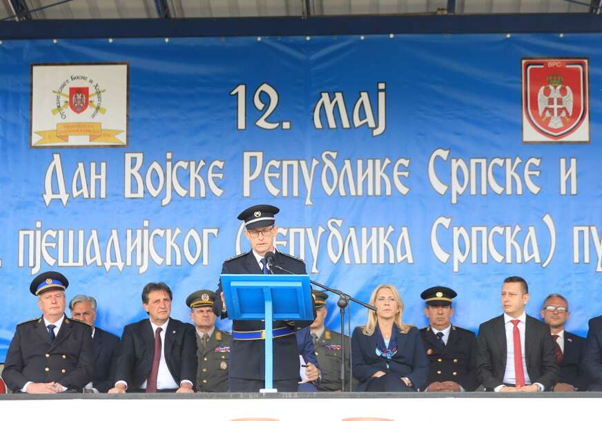 Dan vojske RS 