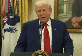  (VIDEO) „TRAMP SE UVIJEK UPLAŠI“ Američki predsjednik pobjesnio na konferenciji za medije zbog izraza TACO