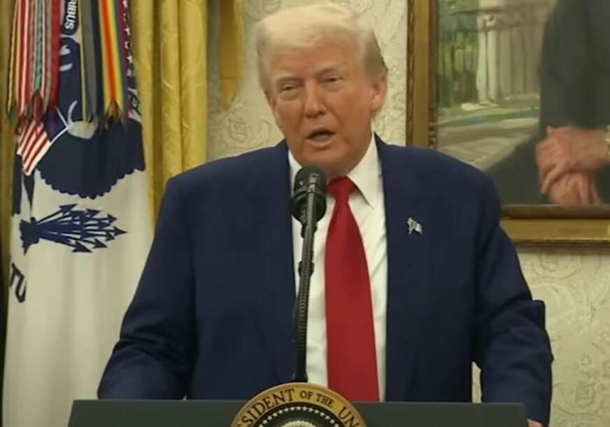  (VIDEO) „TRAMP SE UVIJEK UPLAŠI“ Američki predsjednik pobjesnio na konferenciji za medije zbog izraza TACO