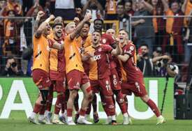 (VIDEO) Dupla kruna Galatasaraja: I golman Muslera se upisao u listu strijelaca