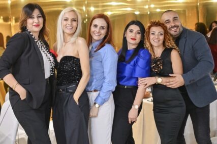 (FOTO) Ekonomisti proslavili 25 godina mature: Slavlje do jutra uz anegdote iz ŠKOLSKIH KLUPA