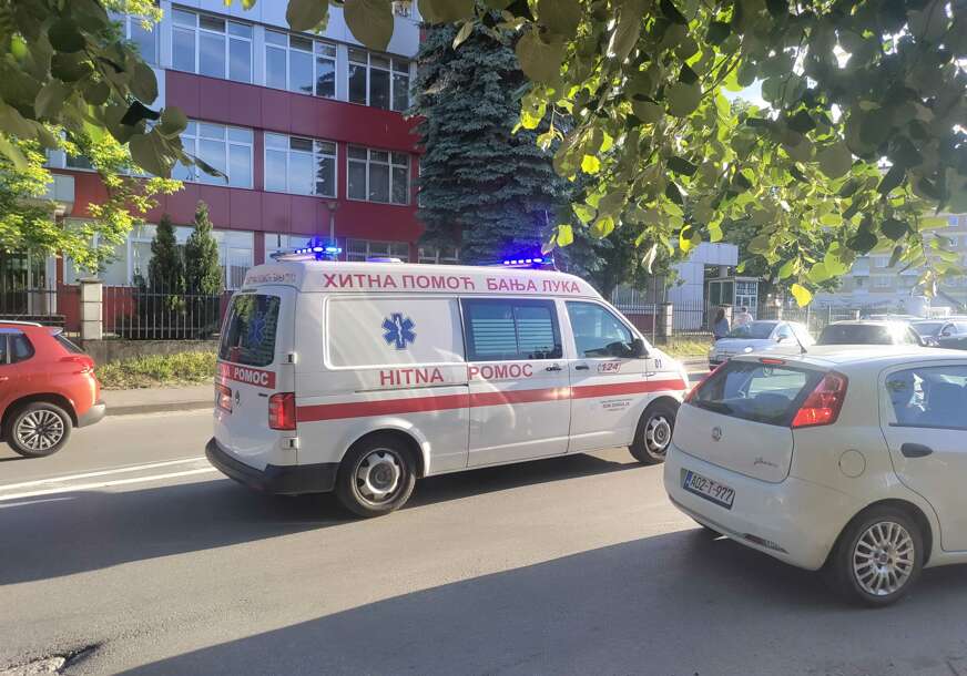 DIJETE VRBASOM NOSILA VODA Oglasila se policija, mališanu pružena ljekarska pomoć