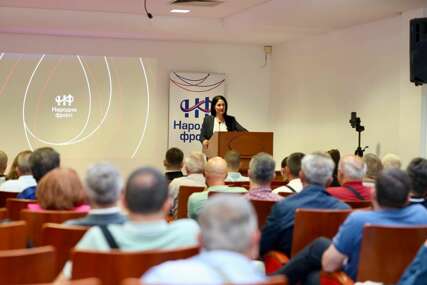 (FOTO) Narodni front dobio NOVE ČLANOVE, Trivićeva poručila "Bolja Republika Srpska je naš krajnji i jedini cilj"
