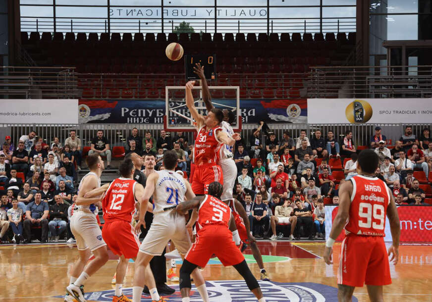 (FOTO, VIDEO) Zvezdi pripao triler: Igokea sve vrijeme vodila, popustila u finišu