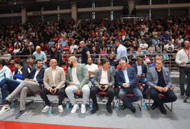 (FOTO) Igokea traži majstoricu sa Zvezdom: Dodik i Višković na utakmici u Laktašima