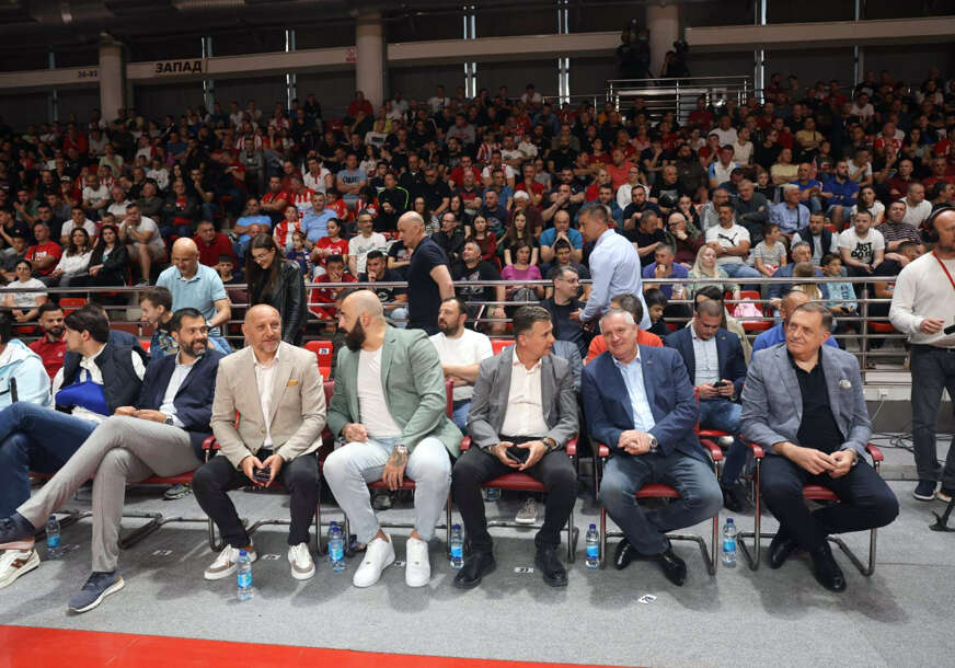 Milorad Dodik i Radovan Višković na utakmici Igokea - Crvena zvezda