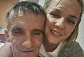 (FOTO) "NEMAMO VIŠE NI ZA HLJEB” Ivana napustila posao kako bi se brinula o teško bolesnom bratu Ivici