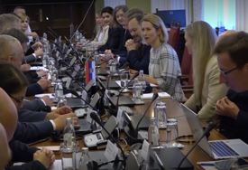 (VIDEO) "STVARI SU POČELE DA SE MIJENJAJU" Kalas se sastala sa predstavnicima opozicije u Srbiji, planirala sastanak i sa studenima u blokadi