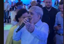 (VIDEO) Nije mogao ni da sanja: Ljuba Aličić za SAMO JEDNU otpjevanu pjesmu dobio BAKŠIŠ OD 25.000 EVRA