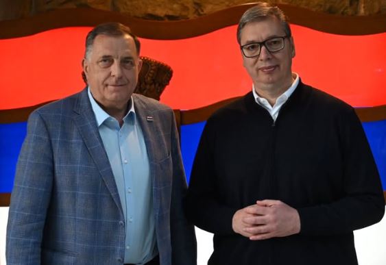 Milorad Dodik, Aleksandar Vučić