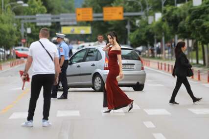 Auto-moto savez poziva na oprez: Apel maturantima da ne voze na proslave