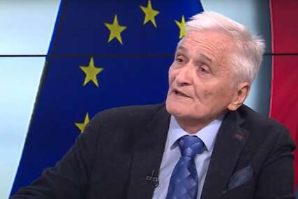 Ublažio tenzije humorom: Nikola Špirić ISPRIČAO VIC "Kaže mali Mujica, babo umalo ne dobih peticu"