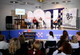 Panel diskusija „Napišimo priču iz početka”: Nasilje uglavnom počinje suptilno, a završava ozbiljno
