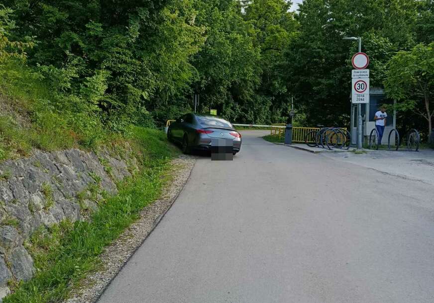 Parking na Banj brdu