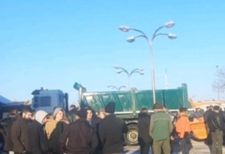 jedan od protesta radnika sg ostrelj drinić 